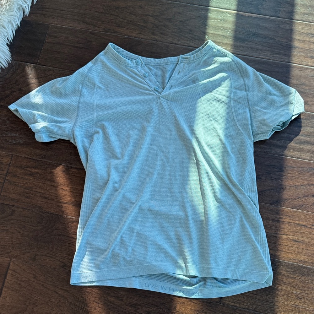 Lululemon Athletica Light Blue Short Sleeve Tee
